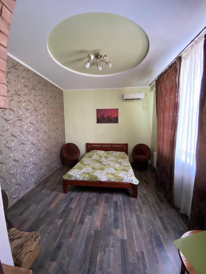 Студия На Черeмушках Odesa Exterior photo
